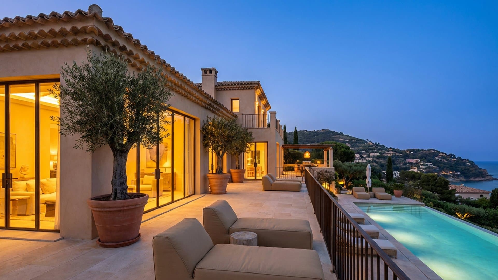 Selling to US Buyers — Presentation That Builds Trust, Communication That Closes Distance