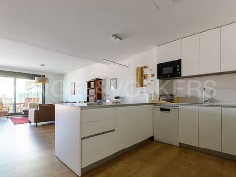 Chalet adosado en calle Félix Revello de Toro thumbnail 11