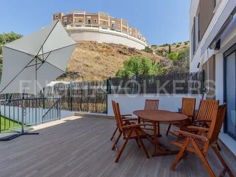 Chalet adosado en calle Félix Revello de Toro thumbnail 21