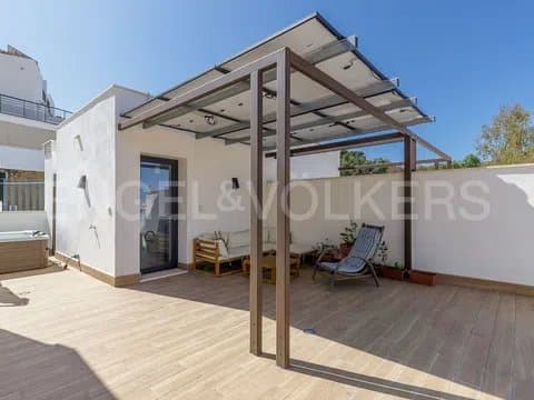 Chalet adosado en calle Félix Revello de Toro thumbnail 8