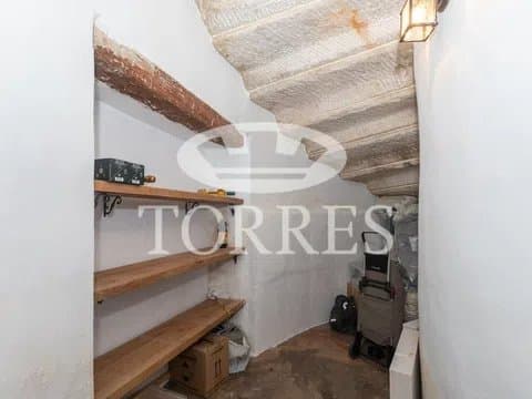 Historic Townhouse in Centro with Plaza Views thumbnail 23