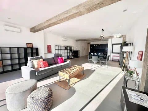 Penthouse on Calle Granados with wraparound terrace thumbnail 29