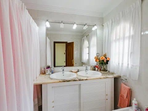 Chalet in Arroyo de la Miel with Three Levels thumbnail 16