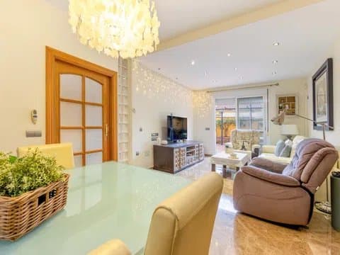 Chalet in Nueva Torrequebrada with Golf Views thumbnail 15