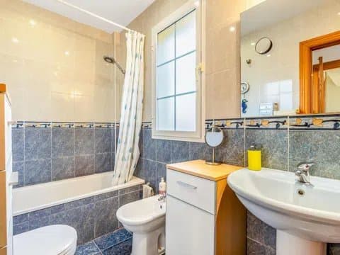 Chalet in Nueva Torrequebrada with Golf Views thumbnail 24