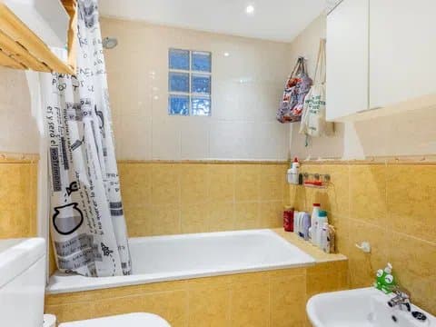 Chalet in Nueva Torrequebrada with Golf Views thumbnail 29